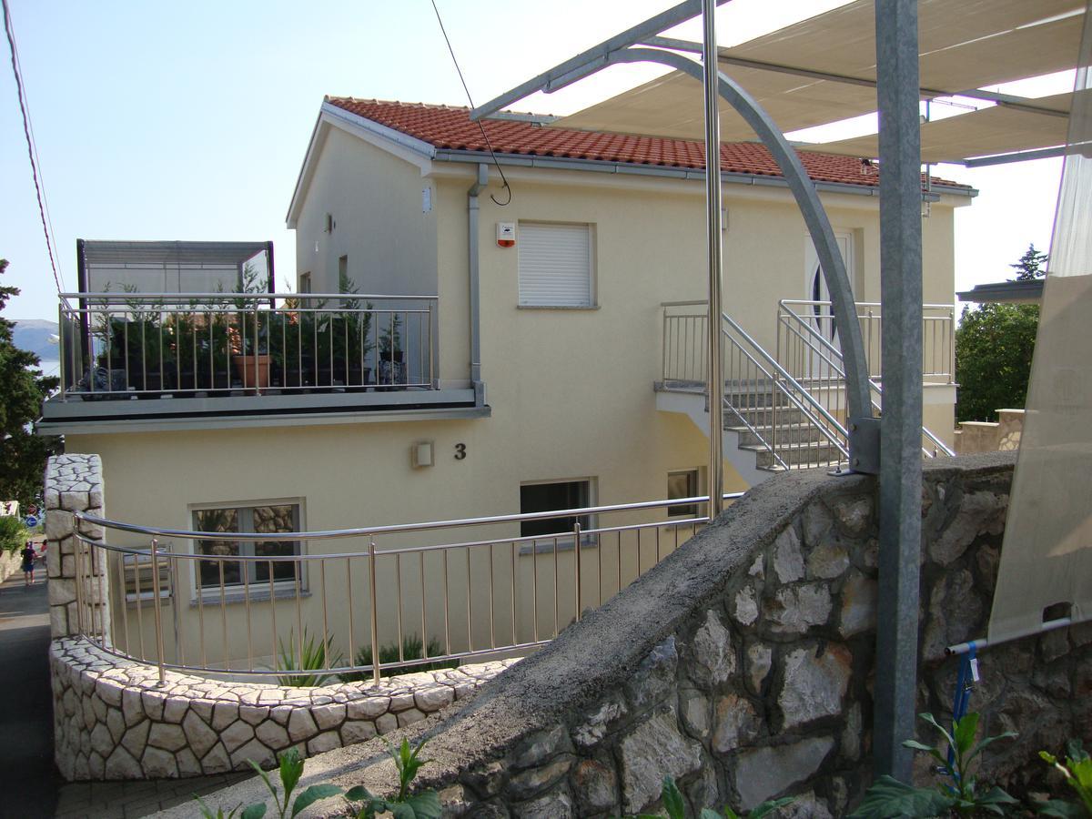 Apartments Ilona Novi Vinodolski Exteriér fotografie