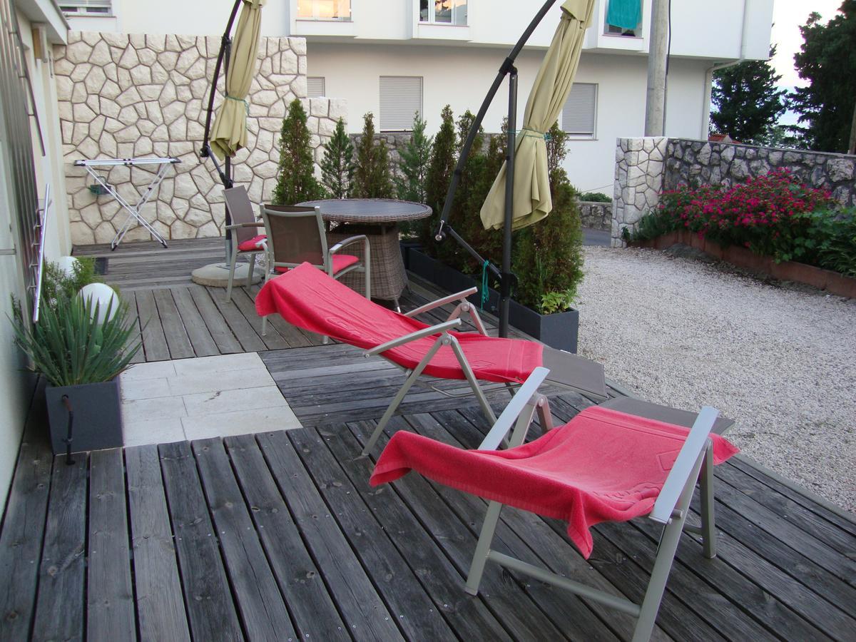 Apartments Ilona Novi Vinodolski Exteriér fotografie